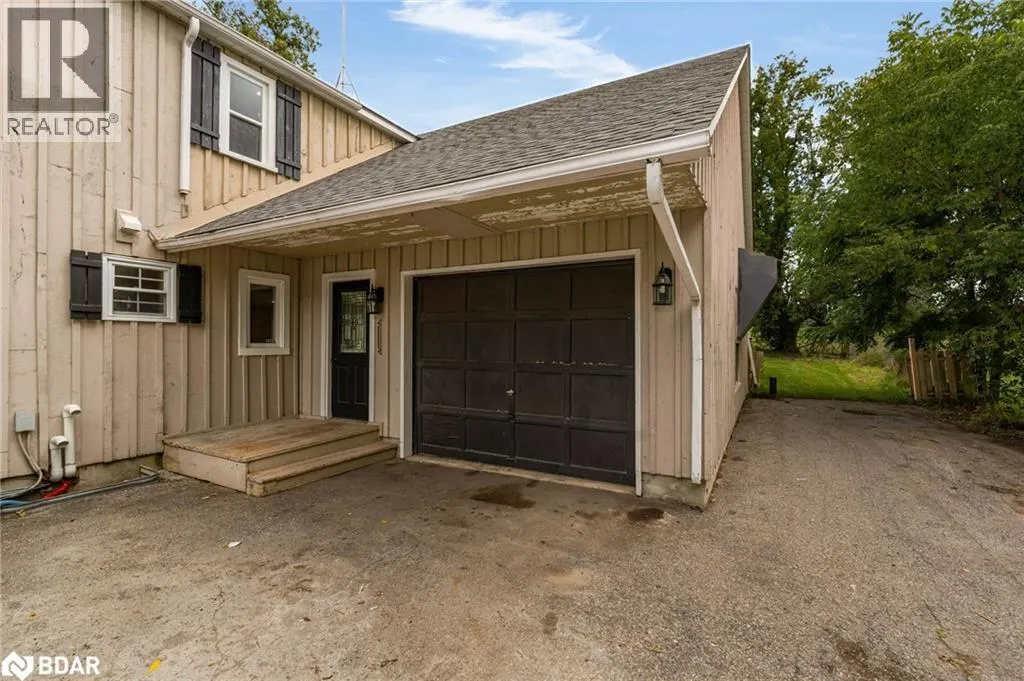 3127 PENETANGUISHENE Road