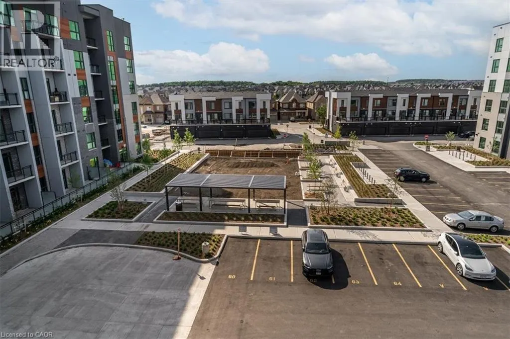 95 DUNDAS Street W Unit# 404, #404
