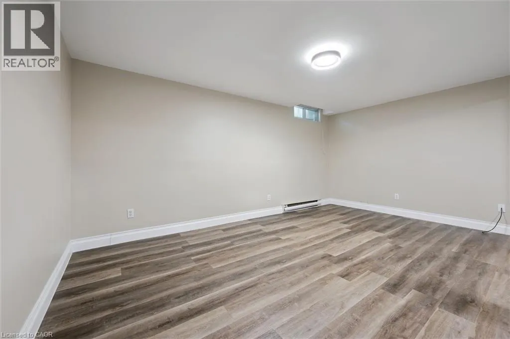 219 KINGSWOOD Drive Unit# 18, #18