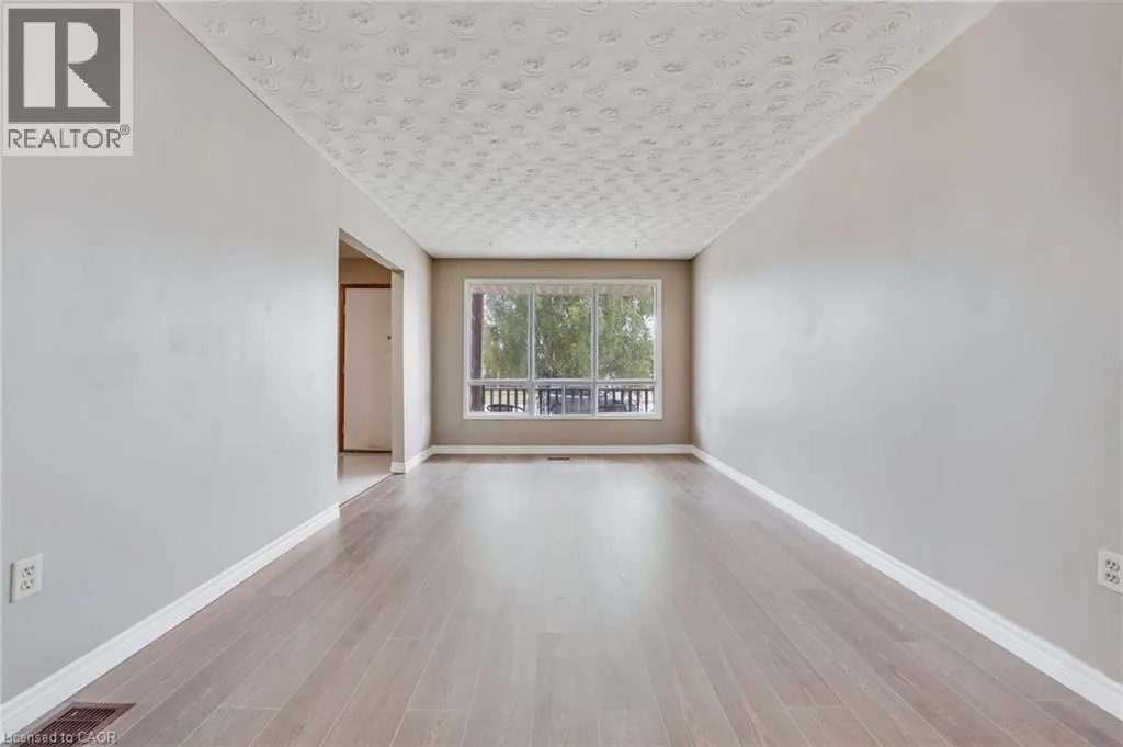 3 ENVOY Boulevard