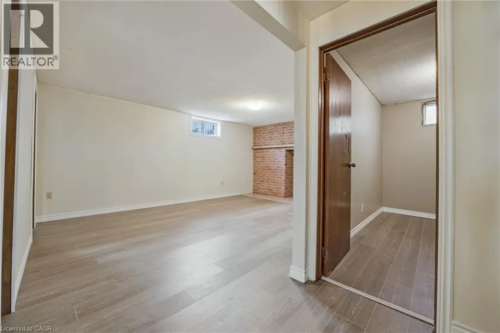 3 ENVOY Boulevard