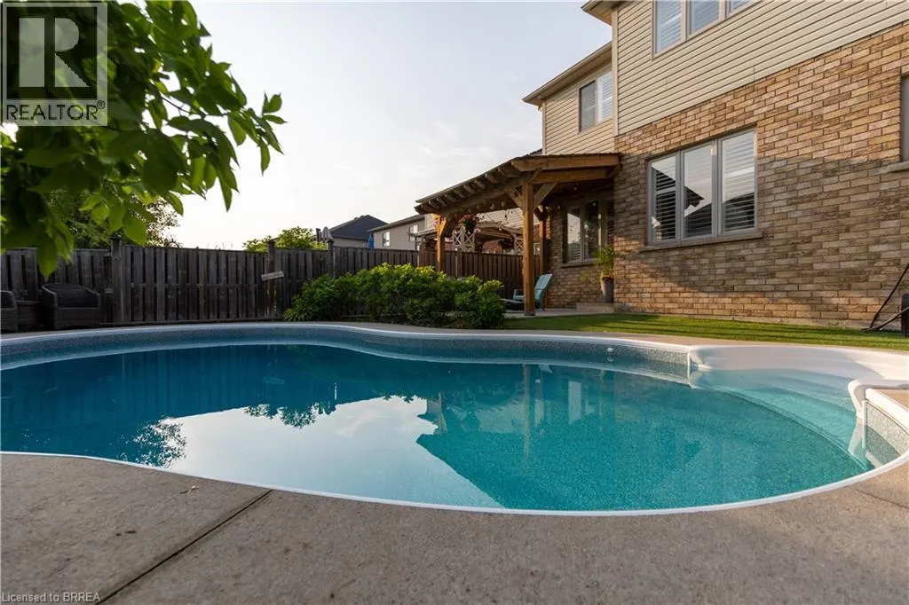81 WINDWOOD Drive