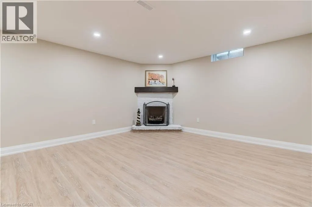 5255 LAKESHORE Road Unit# 57, #57
