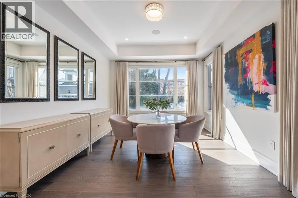 2265 LAKESHORE Road Unit# 3, #3