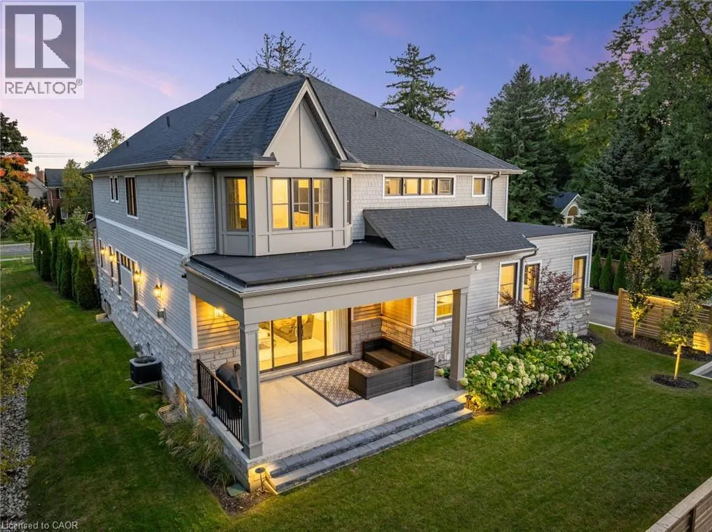2265 LAKESHORE Road Unit# 3, #3