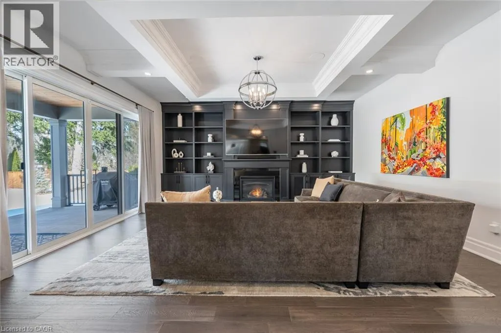 2265 LAKESHORE Road Unit# 3, #3