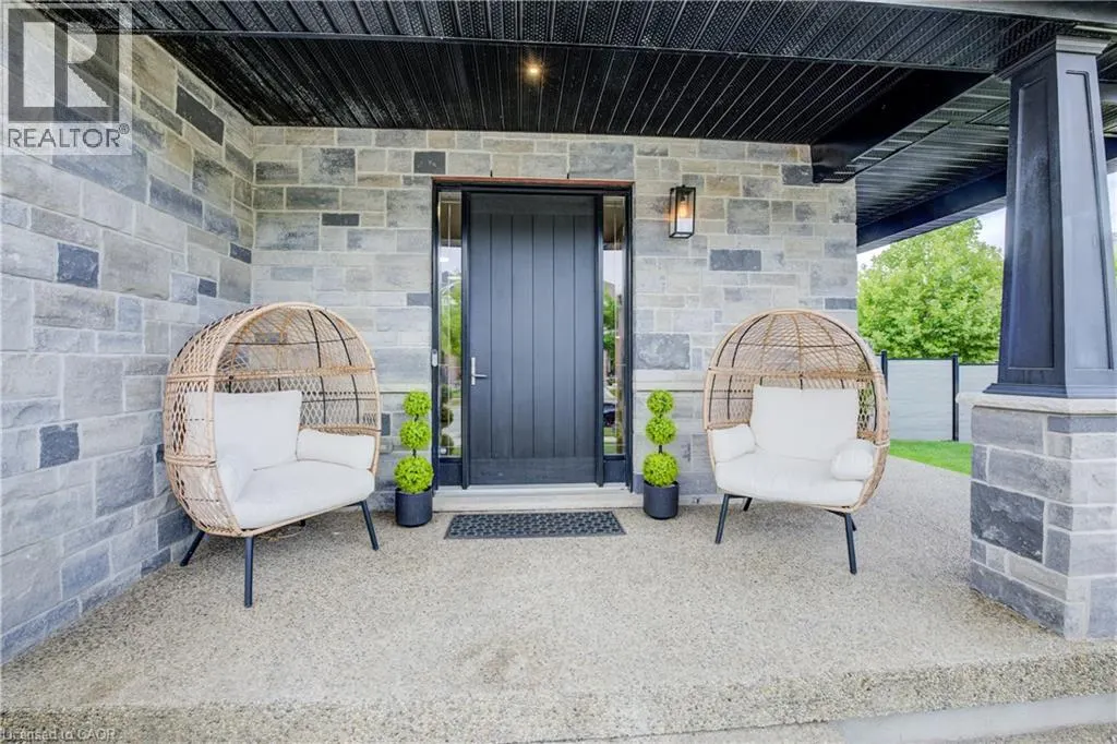 11 DEER CREEK Street