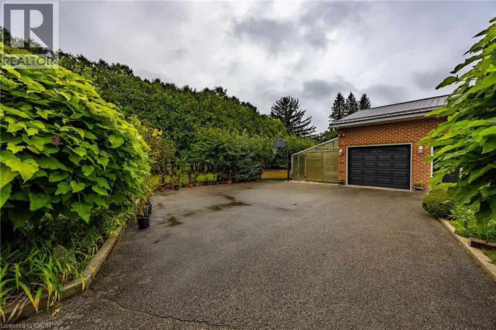 1841 REGIONAL ROAD 10