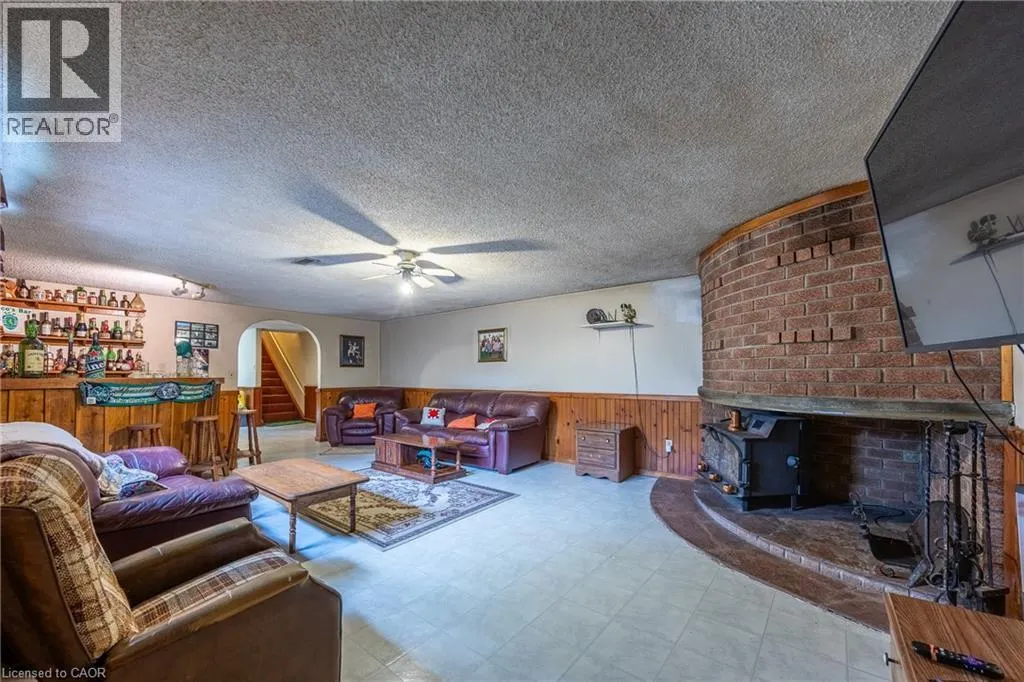 1841 REGIONAL ROAD 10