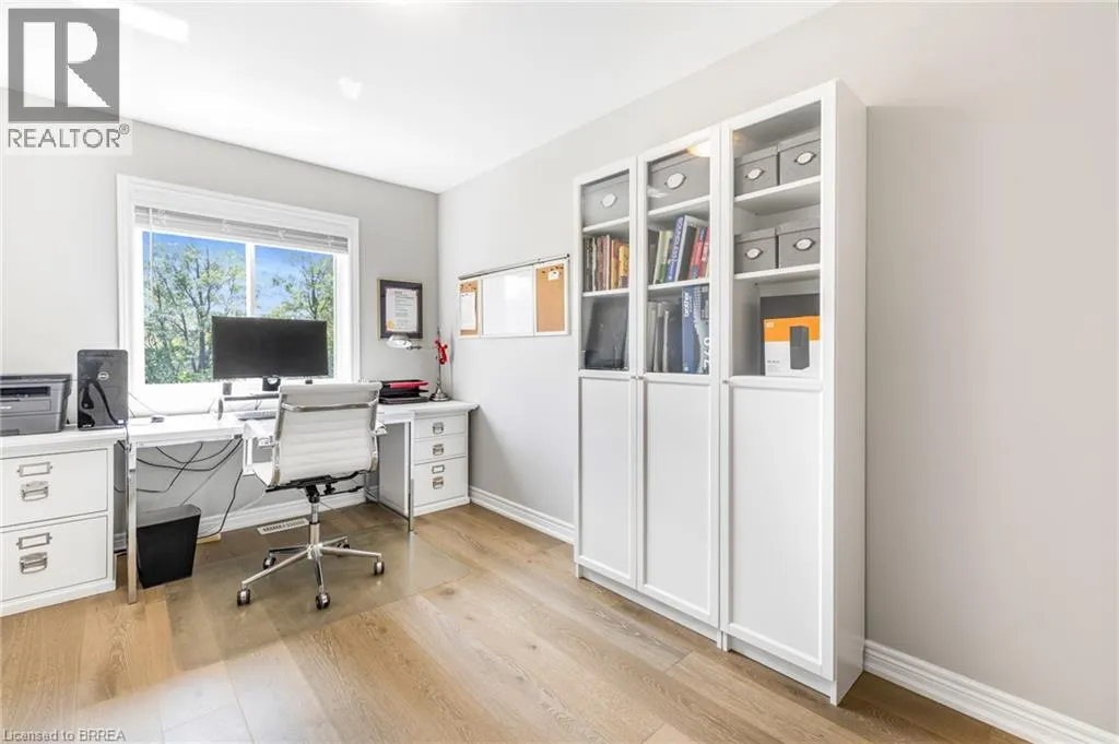 21 MADONNA Drive Unit# 31, #31
