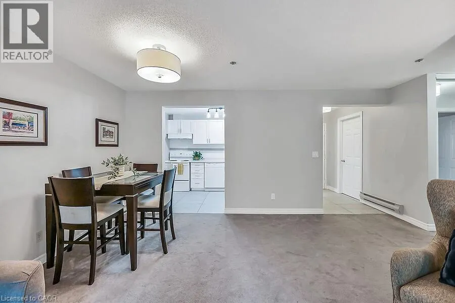 6 NIAGARA Street Unit# 204, #204