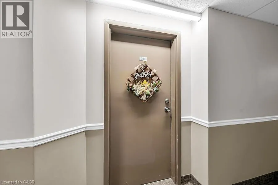 6 NIAGARA Street Unit# 204, #204