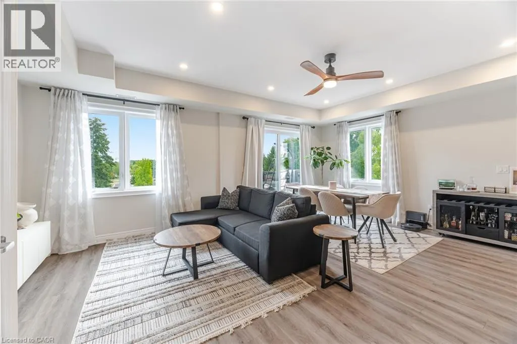721 FRANKLIN Boulevard Unit# 305, #305