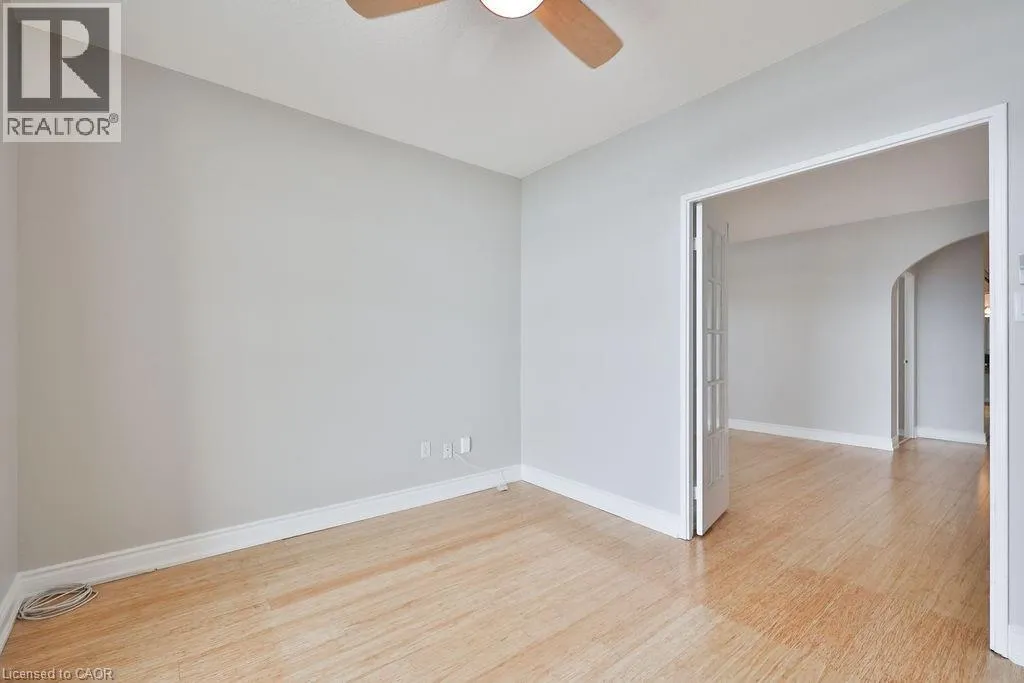 5250 LAKESHORE Road Unit# 1605, #1605