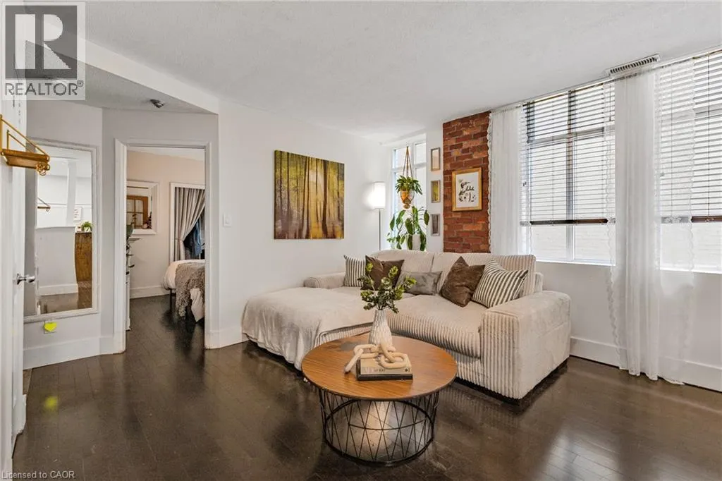 36 JAMES Street S Unit# 803, #803