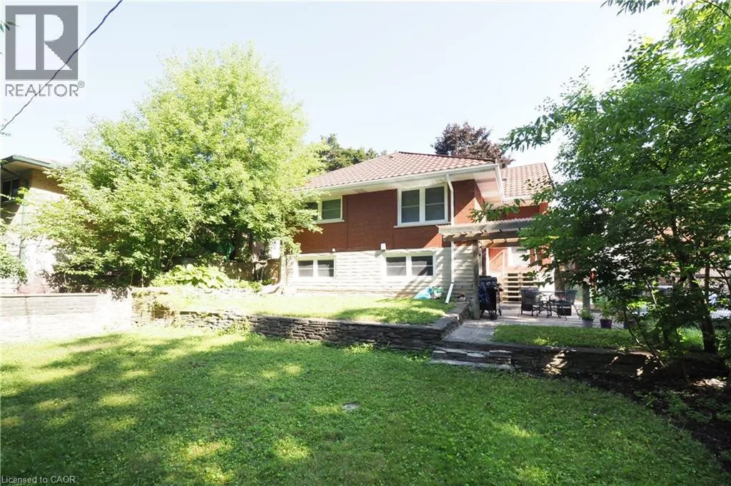 172 ELGIN Crescent