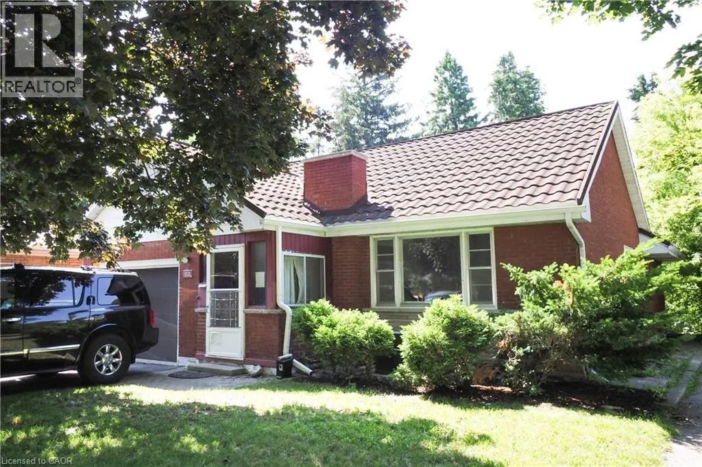 172 ELGIN Crescent