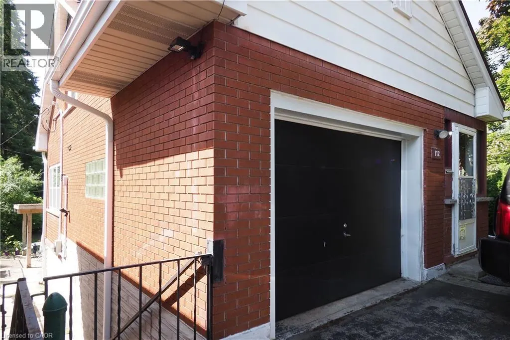 172 ELGIN Crescent