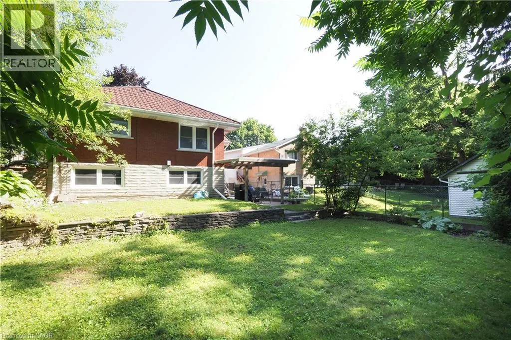 172 ELGIN Crescent