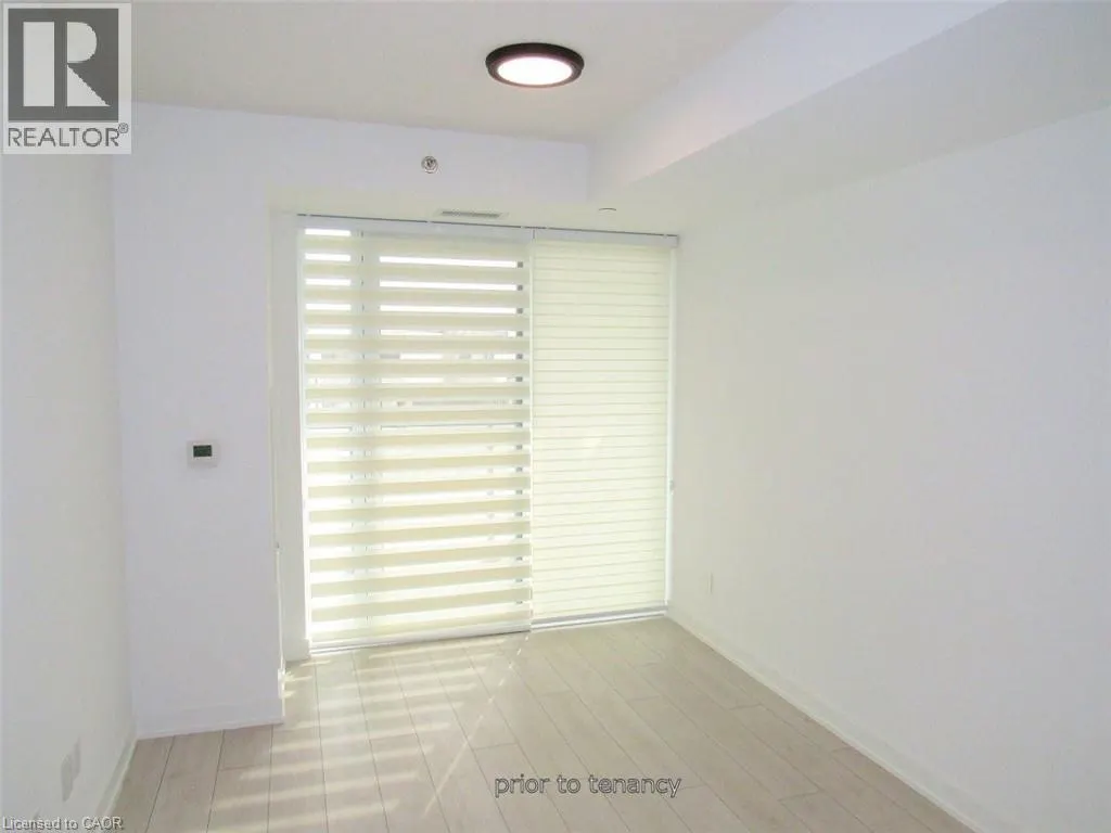 3210 DAKOTA Common Unit# A303, #A303