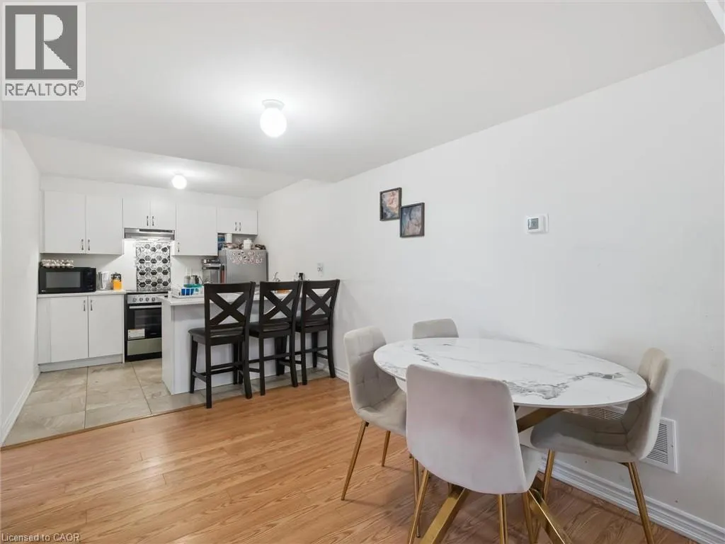 6 BANNISTER Road