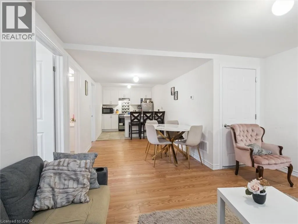 6 BANNISTER Road