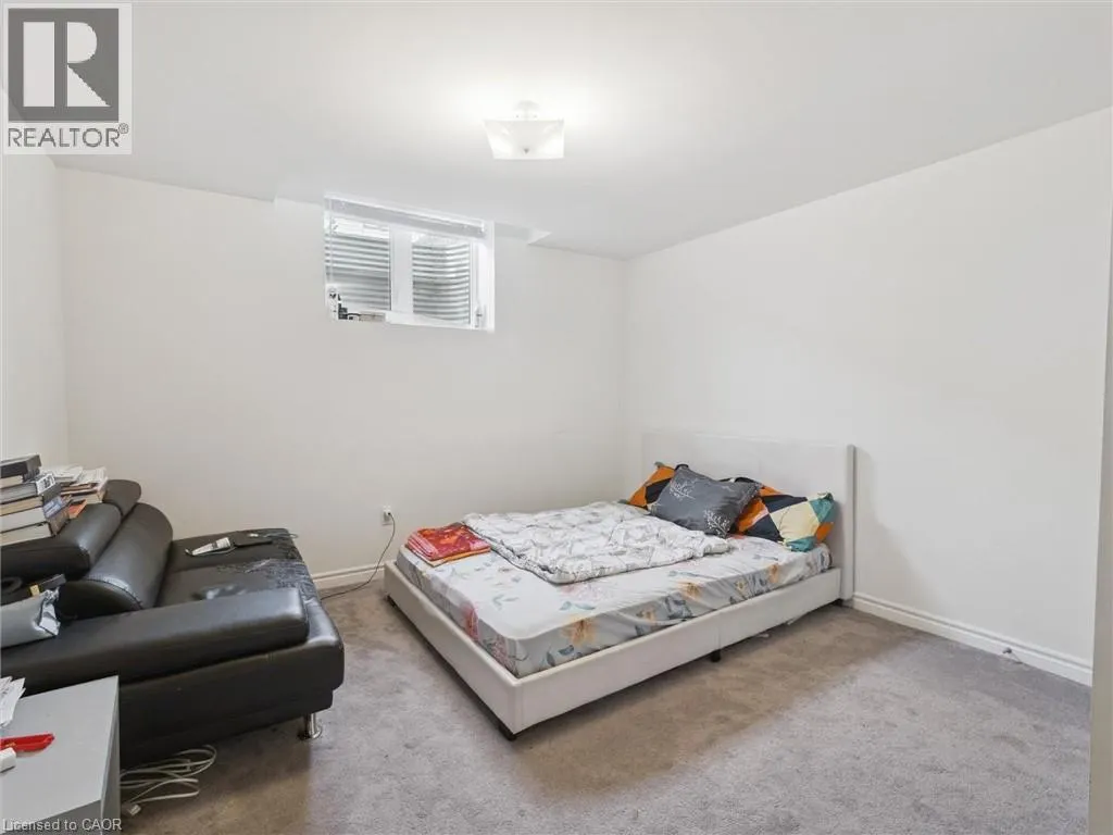 6 BANNISTER Road