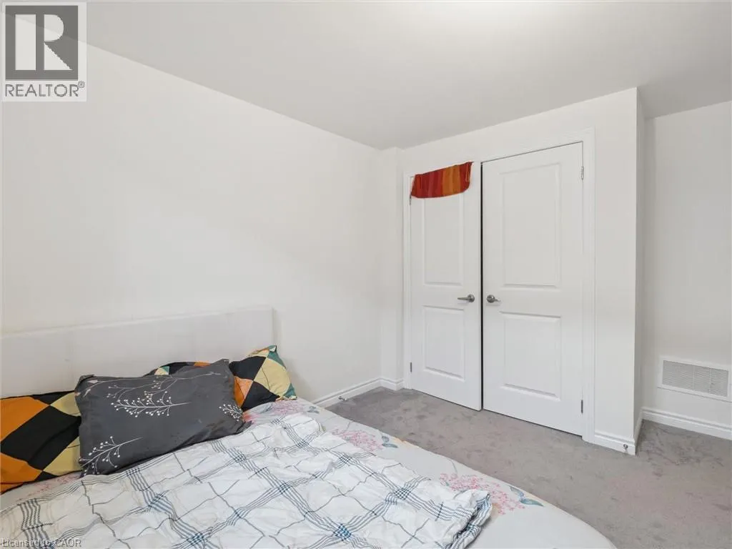 6 BANNISTER Road