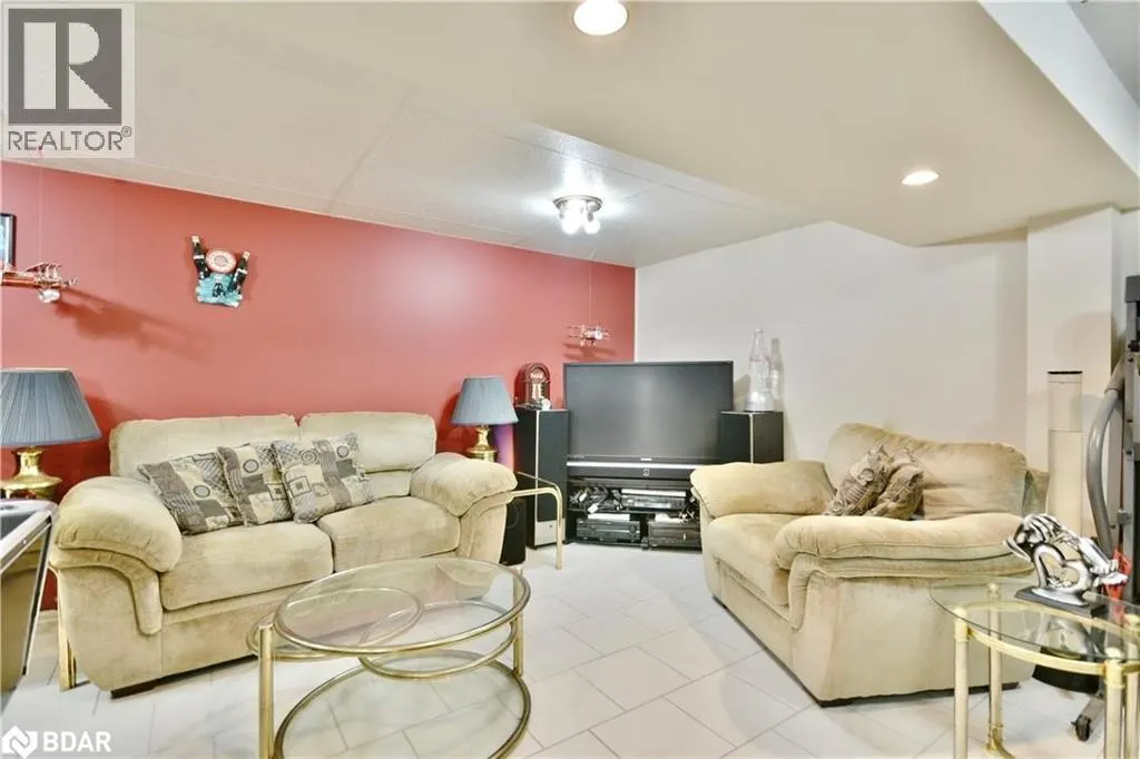 624 BAYVIEW Drive