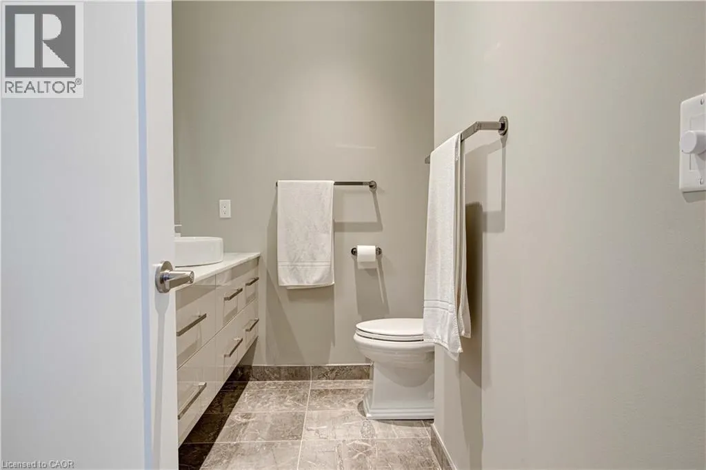 155 CAROLINE Street S Unit# TH10, #TH10