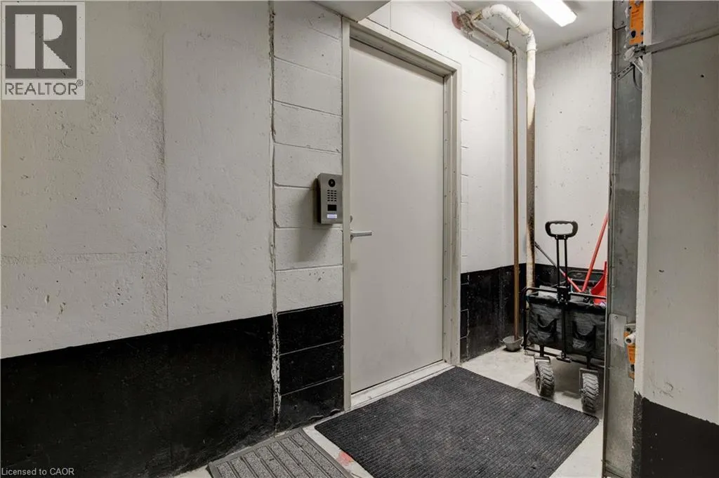 155 CAROLINE Street S Unit# TH10, #TH10