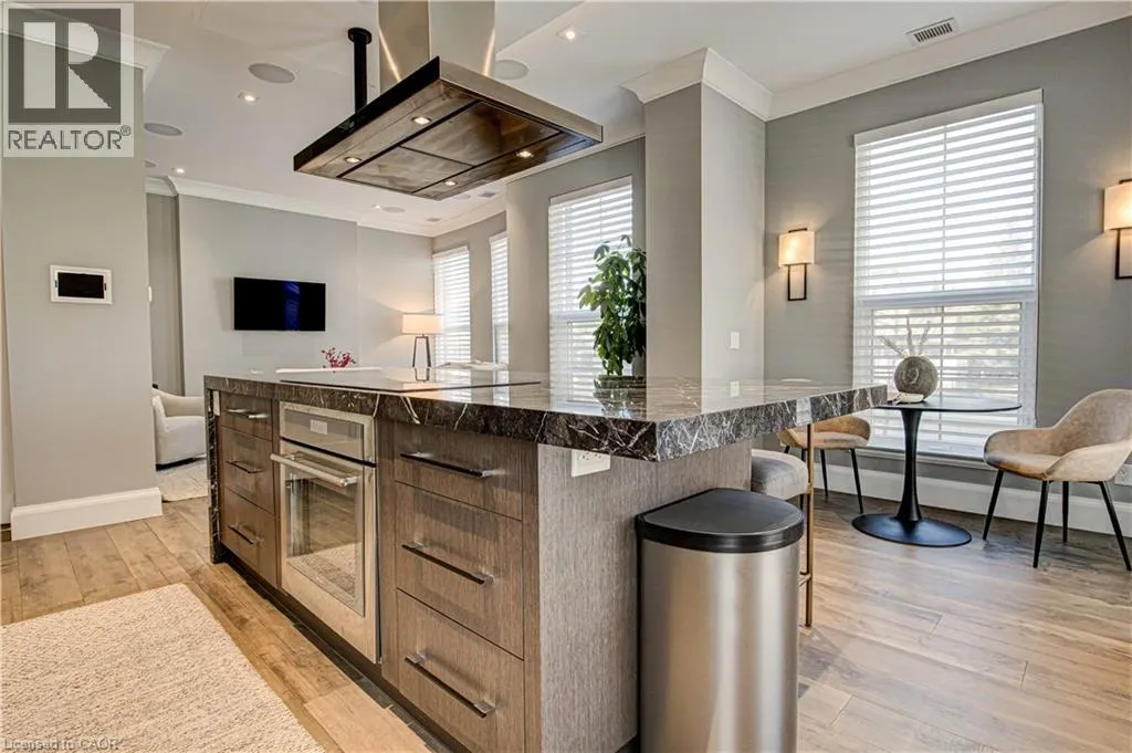 155 CAROLINE Street S Unit# TH10, #TH10