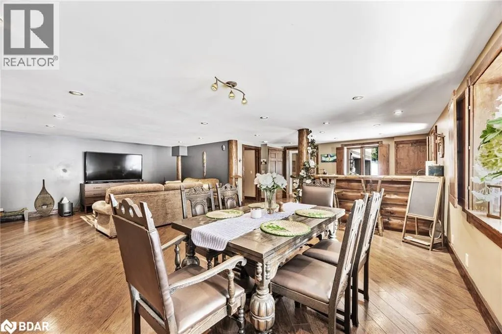 118 HIGHLAND Drive