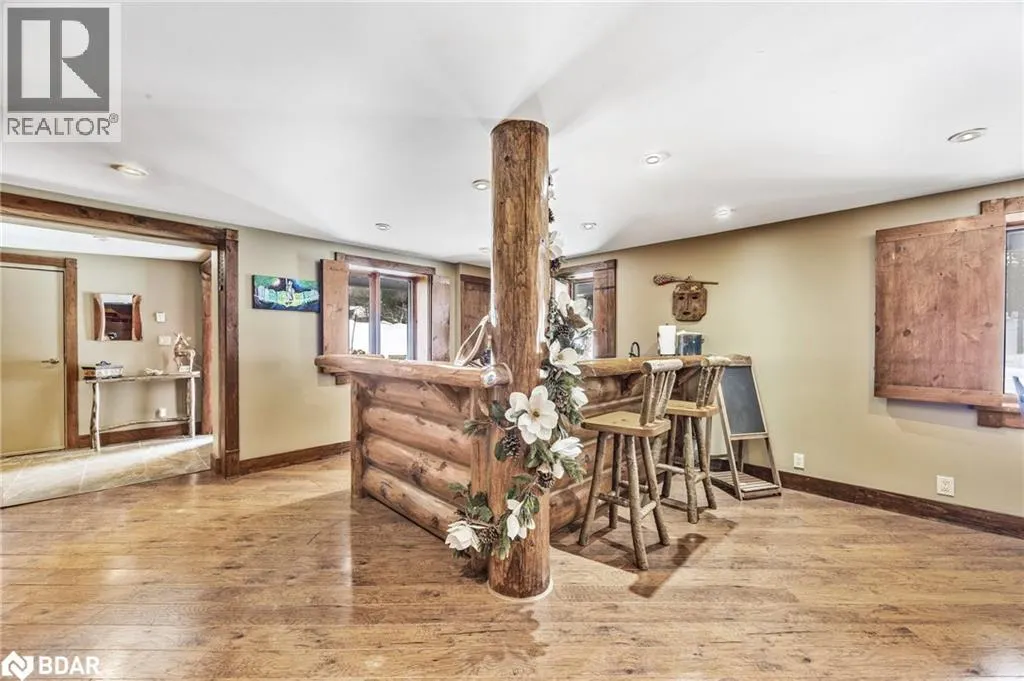 118 HIGHLAND Drive