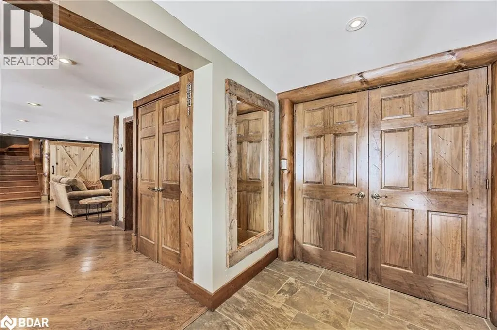 118 HIGHLAND Drive