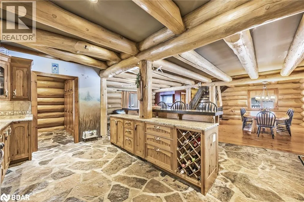 118 HIGHLAND Drive