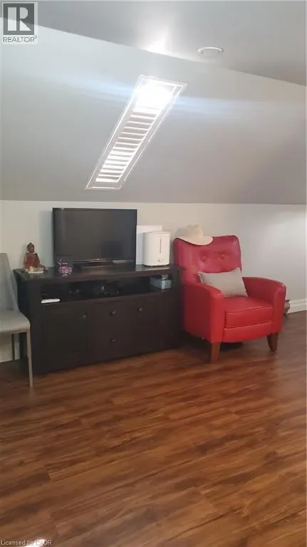 432 BURLINGTON Avenue Unit# 6, #6