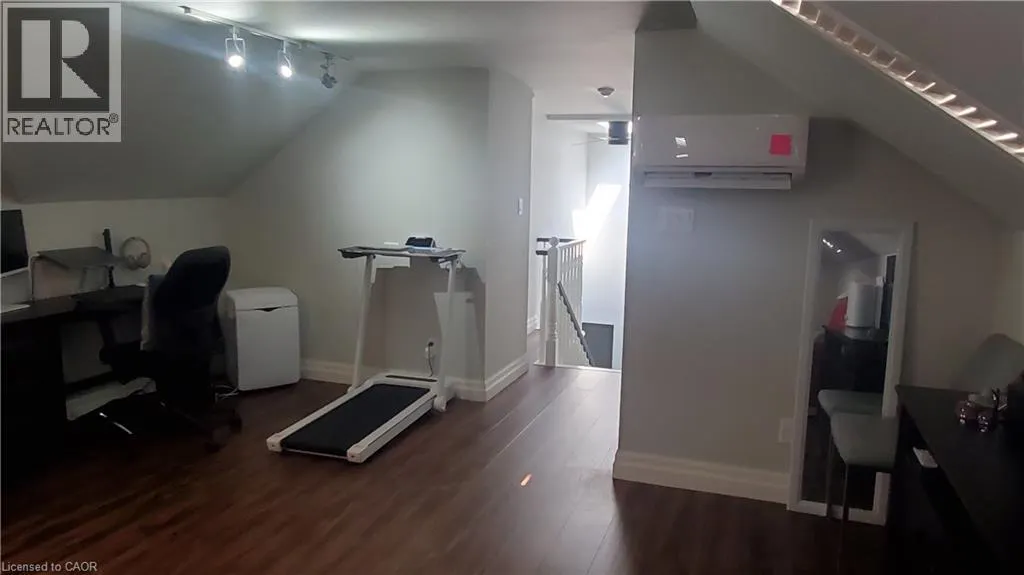 432 BURLINGTON Avenue Unit# 6, #6