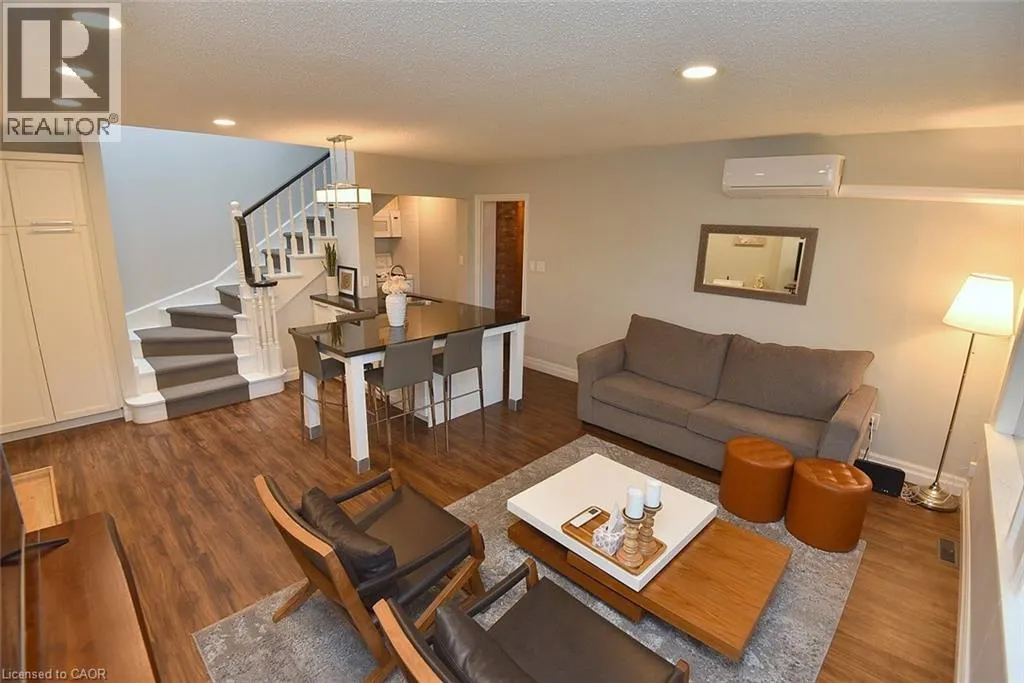 432 BURLINGTON Avenue Unit# 6, #6