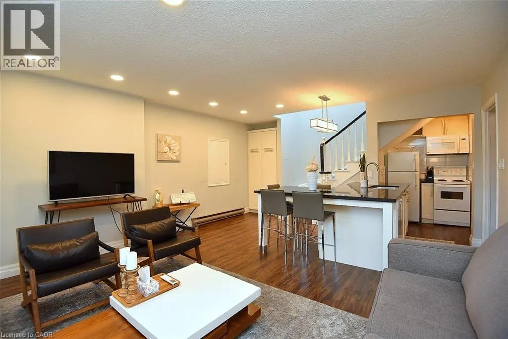 432 BURLINGTON Avenue Unit# 6, #6