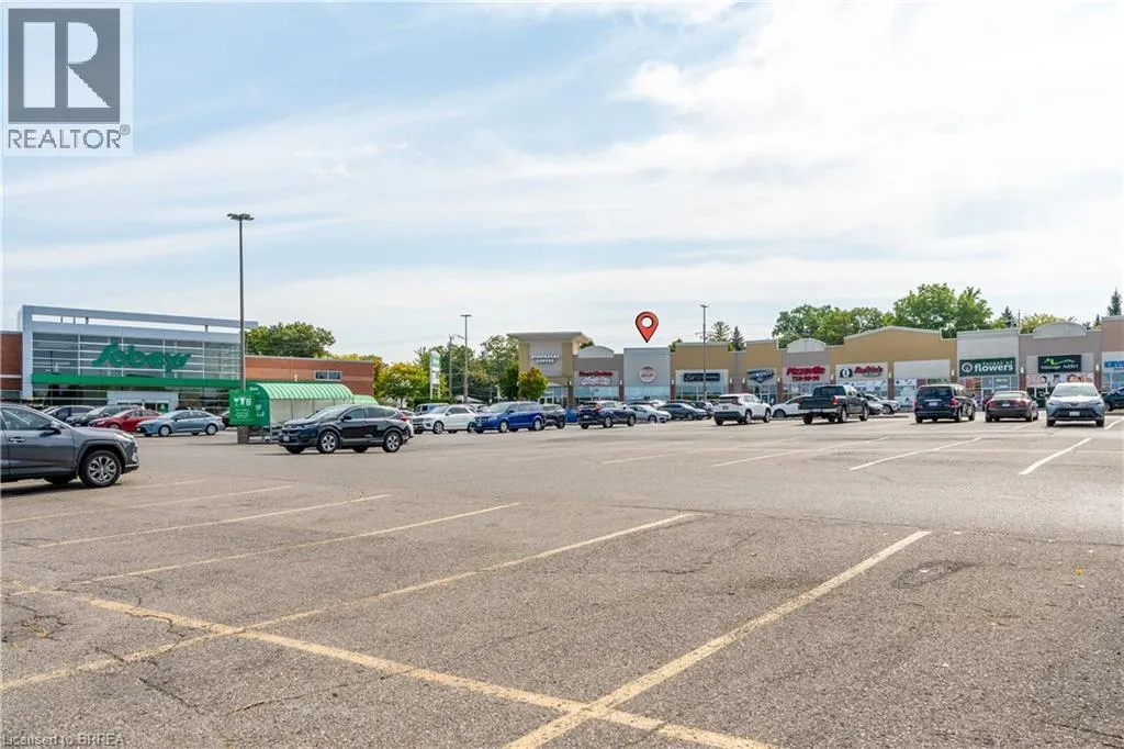 320 COLBORNE Street W Unit# 13, #13