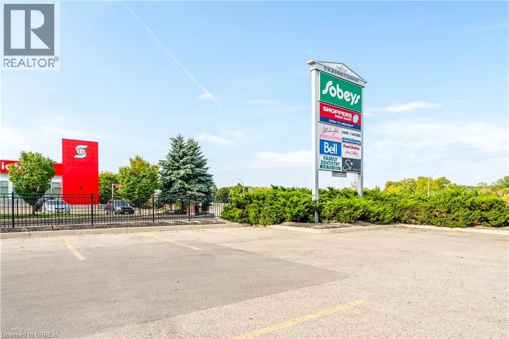 320 COLBORNE Street W Unit# 13, #13