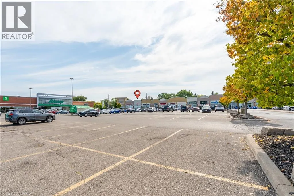 320 COLBORNE Street W Unit# 13, #13