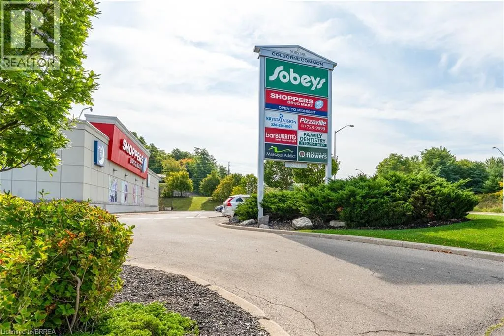 320 COLBORNE Street W Unit# 13, #13