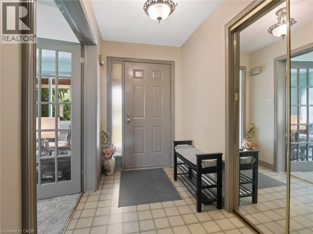 106 SPRUCESIDE Crescent