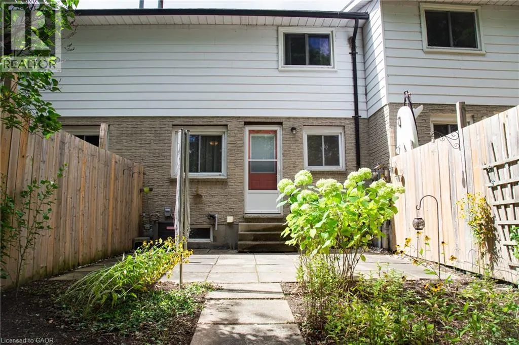 264 RICHARDSON Drive Unit# 3, #3