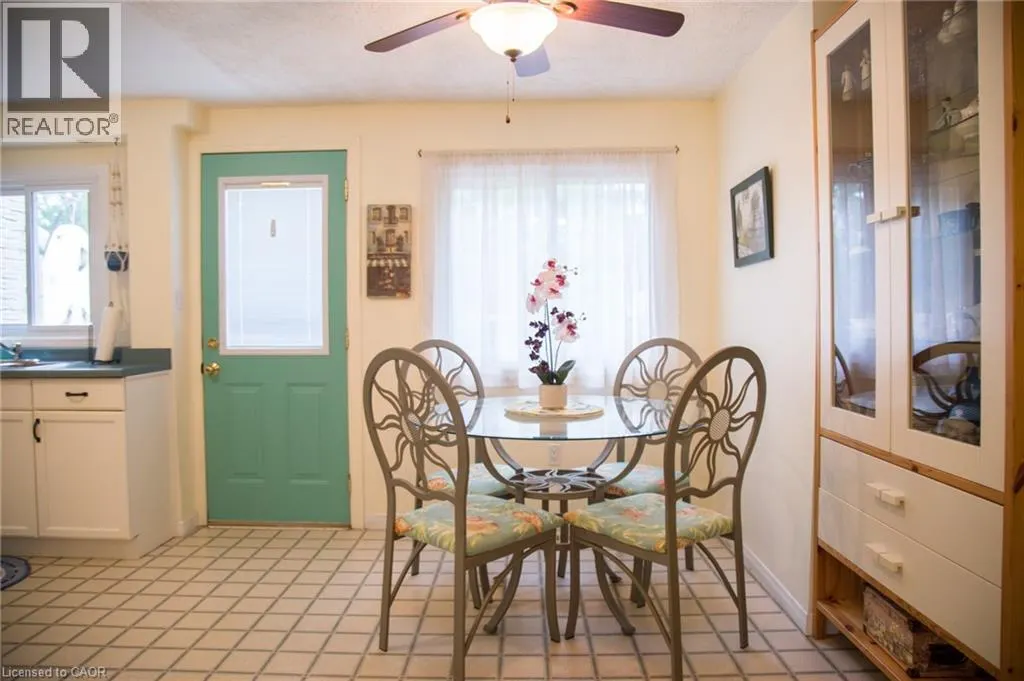 264 RICHARDSON Drive Unit# 3, #3