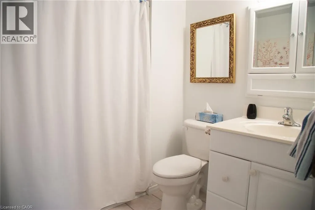 264 RICHARDSON Drive Unit# 3, #3