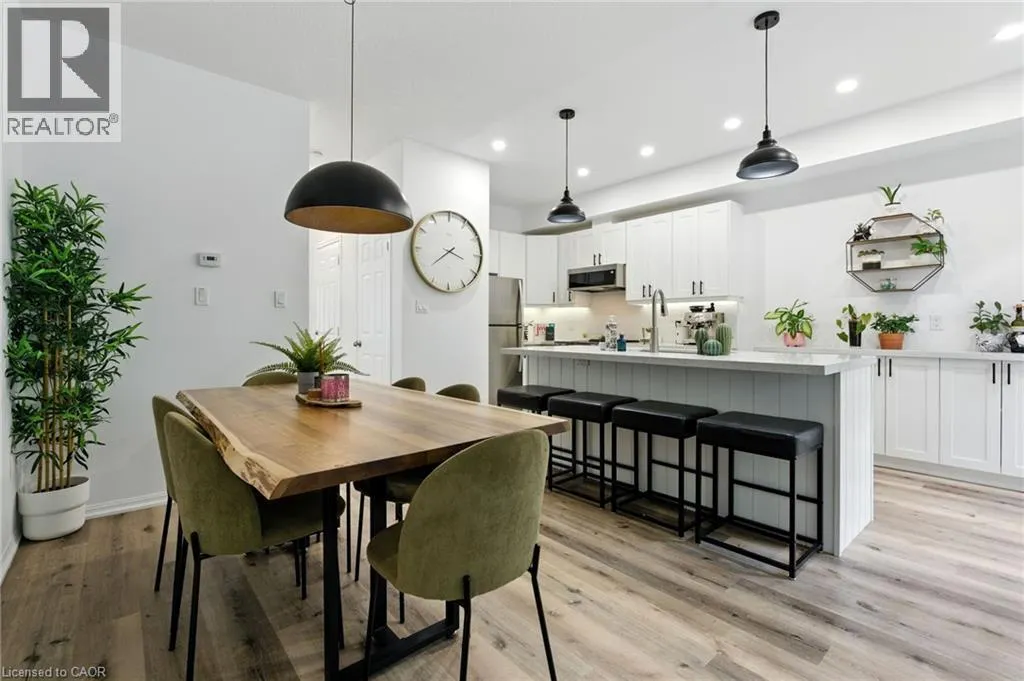 21 DIANA Avenue Unit# 61, #61