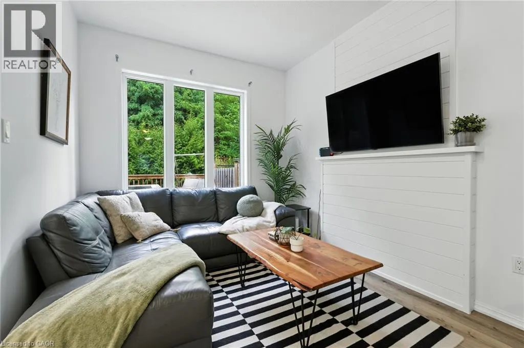 21 DIANA Avenue Unit# 61, #61